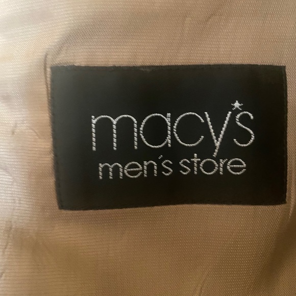 Michael Kors suit - Picture 4 of 4